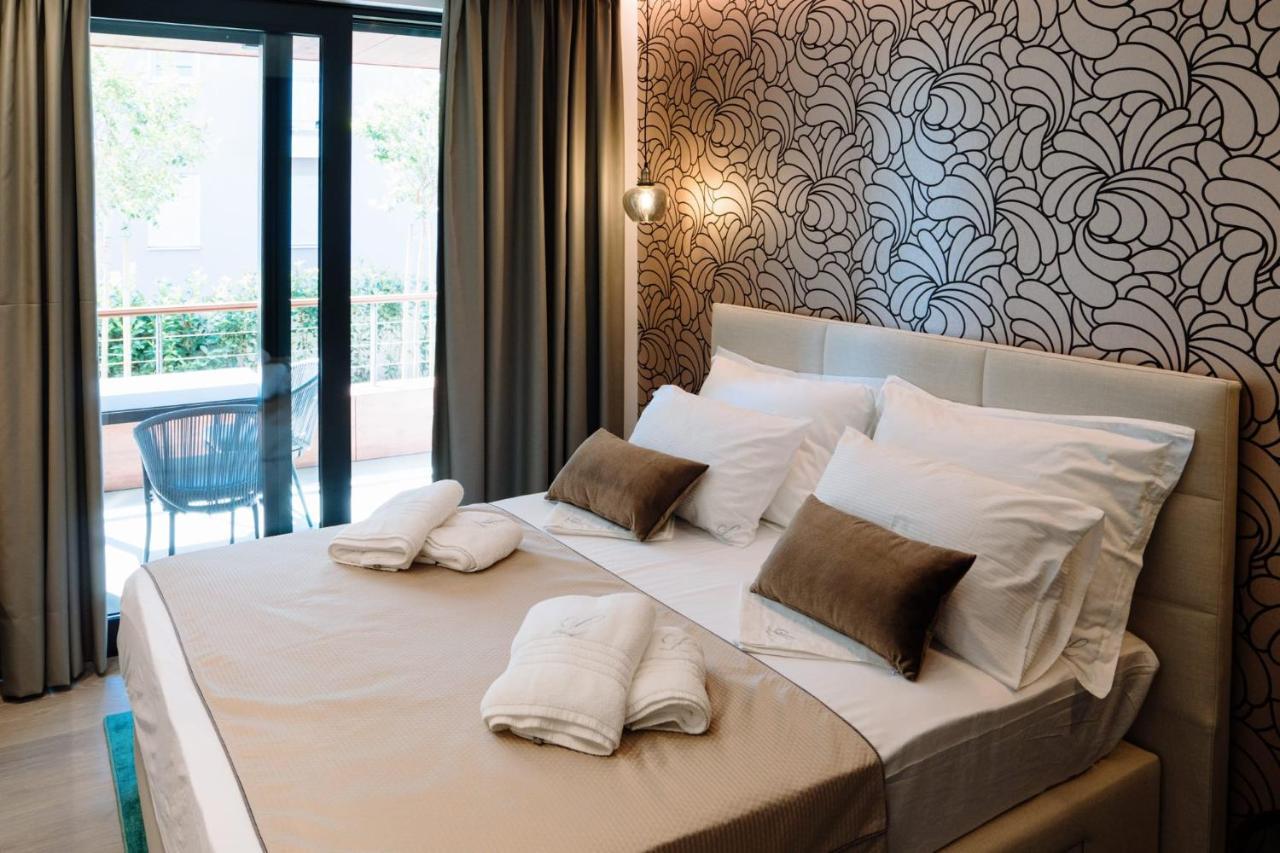 Lena Luxury Apartments Zara Esterno foto