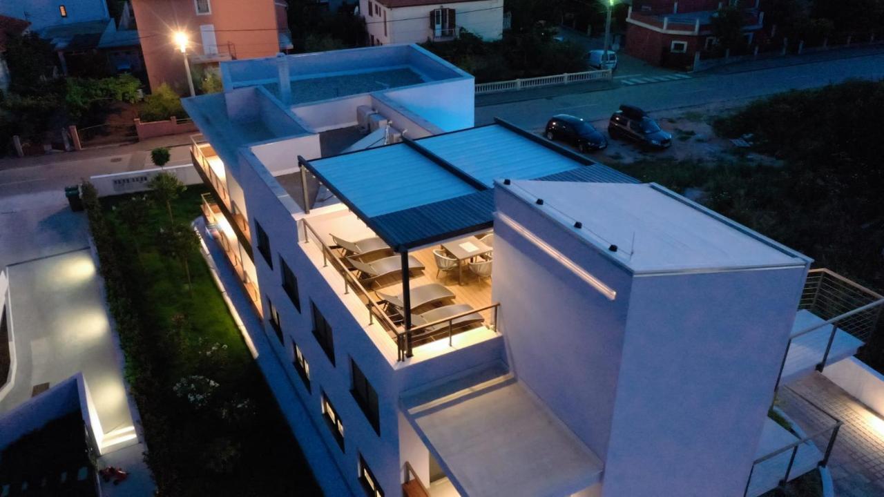 Lena Luxury Apartments Zara Esterno foto
