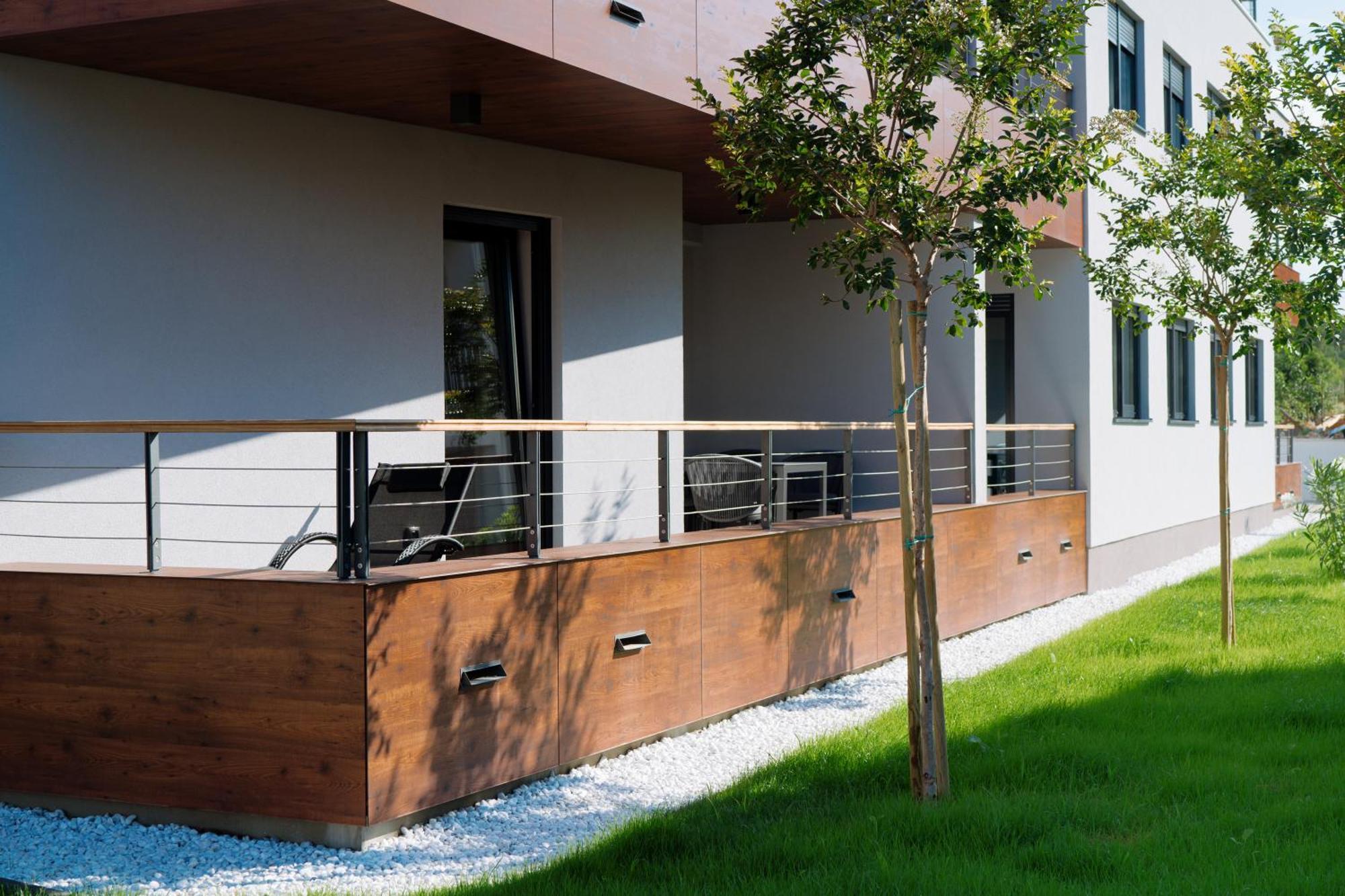 Lena Luxury Apartments Zara Esterno foto