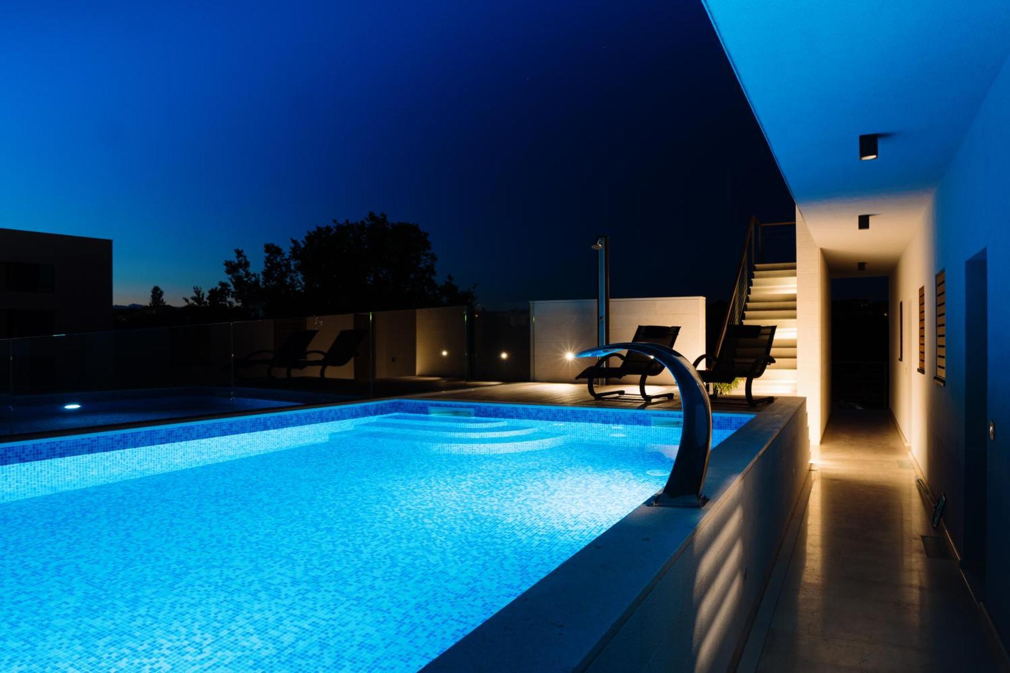 Lena Luxury Apartments Zara Esterno foto