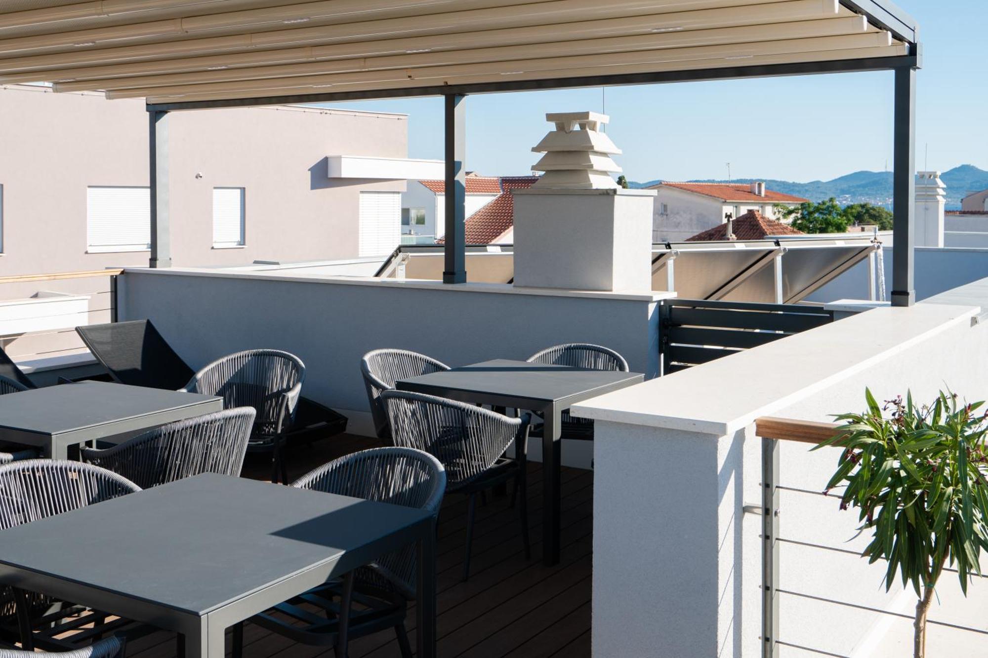 Lena Luxury Apartments Zara Esterno foto
